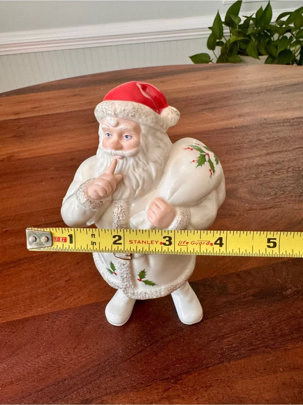 Lenox Fine Ivory Porcelain “Shh…Santa” Holiday 7” Figurine Christmas Retired